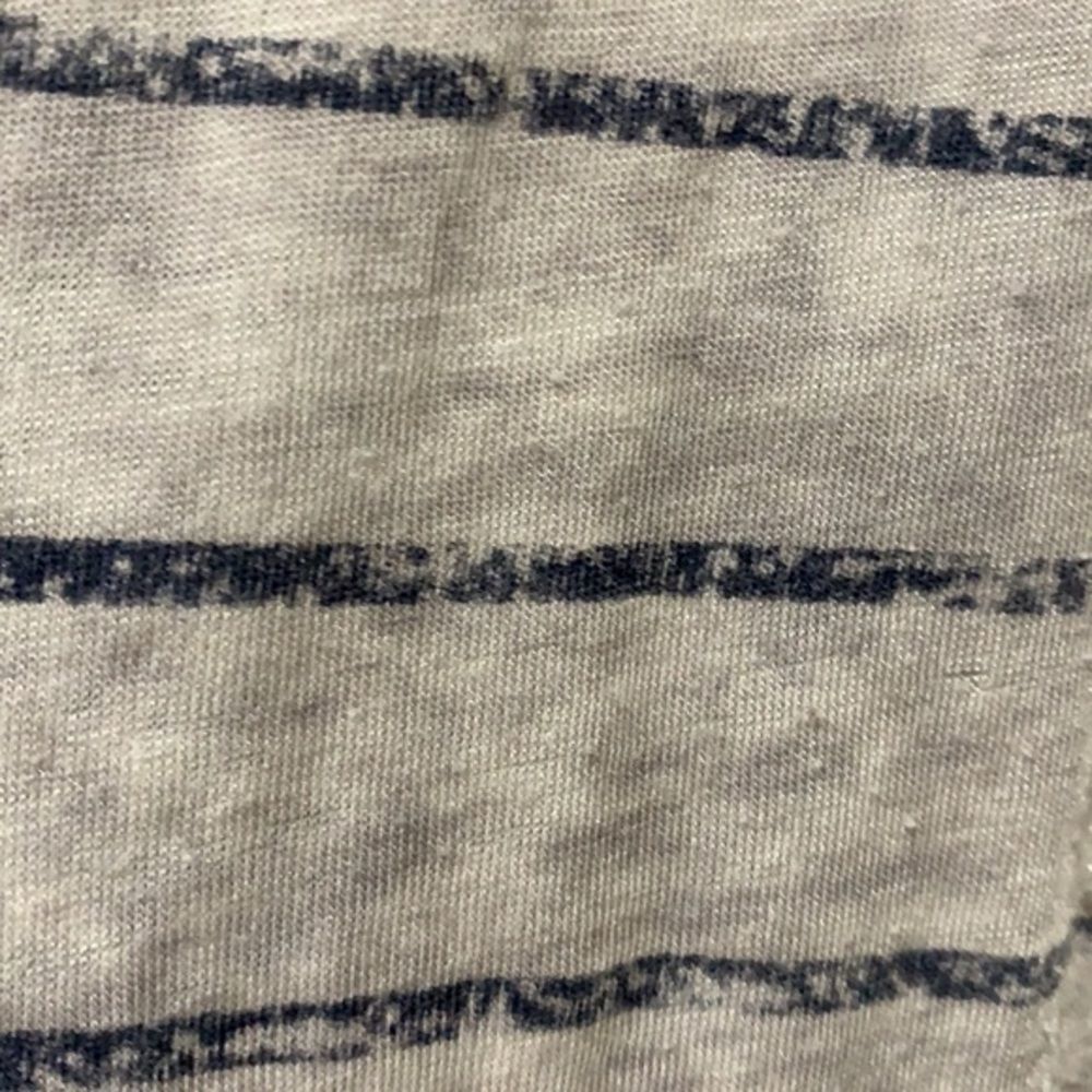 Gray and blue patterned t-shirt by Luv4Anouka - Picture 5 of 8